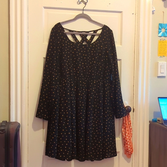 torrid star print strappy skater dress - Picture 1 of 7